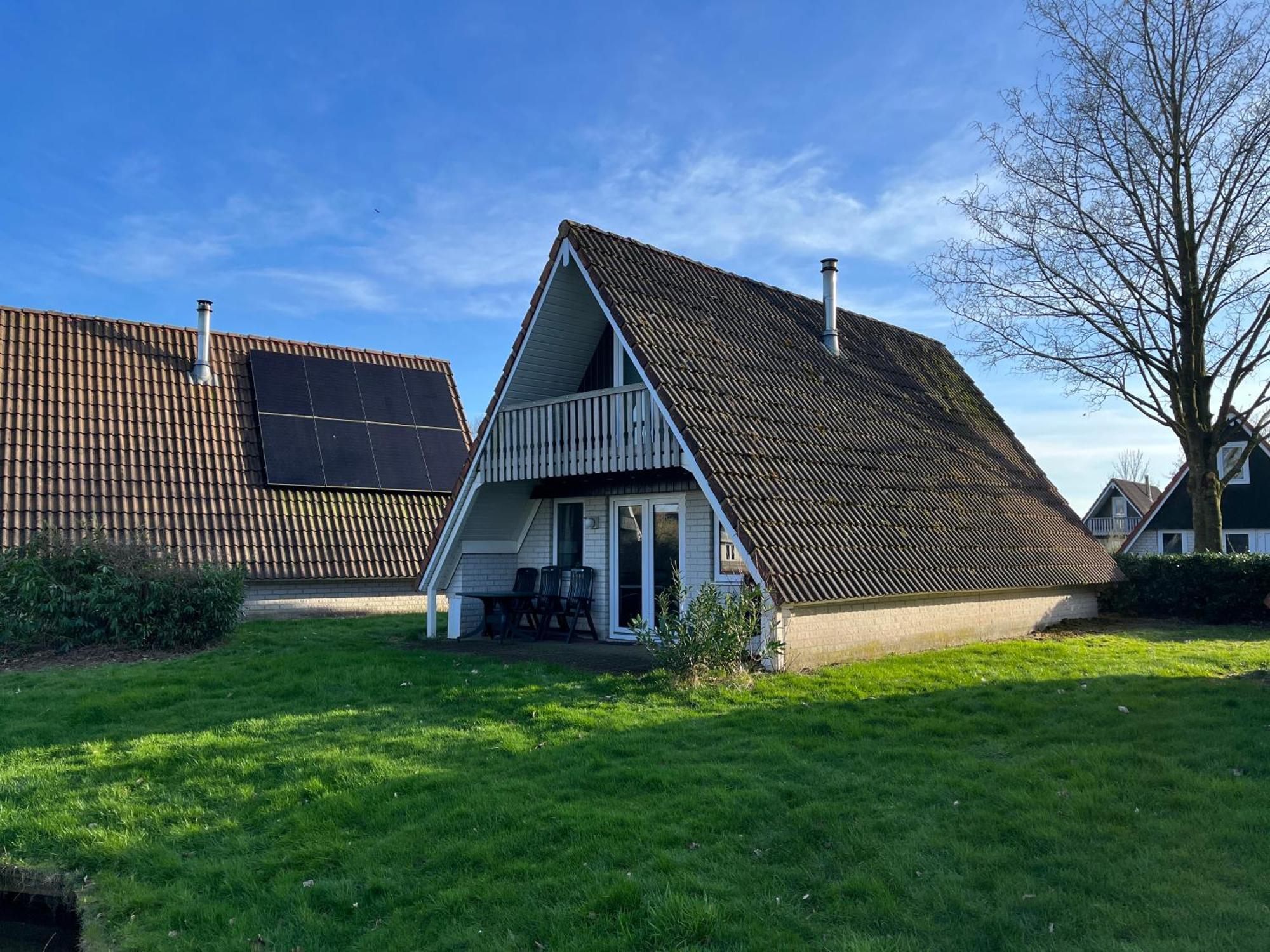 Vakantiepunt 142 - Moderne Vakantiewoning Aan Het Water! Gramsbergen Eksteriør billede